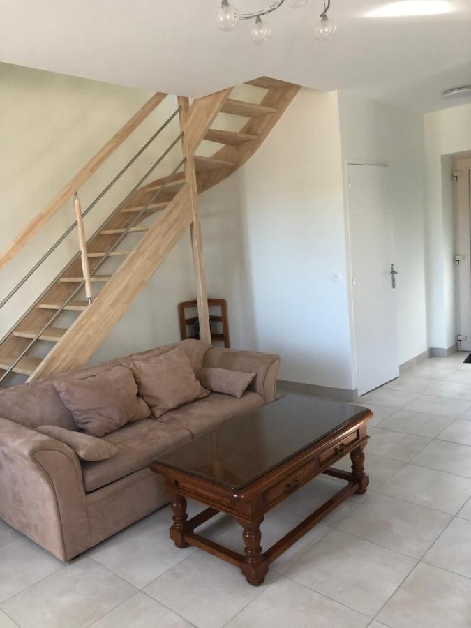 Saint-Malon-sur-Mel Residence Merlin Appartement Arthur מראה חיצוני תמונה